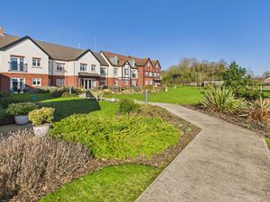 Gardens- click for photo gallery